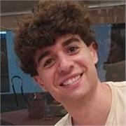 Profesor de Apoyo de inglés con el título de C1 advance de Cambridge